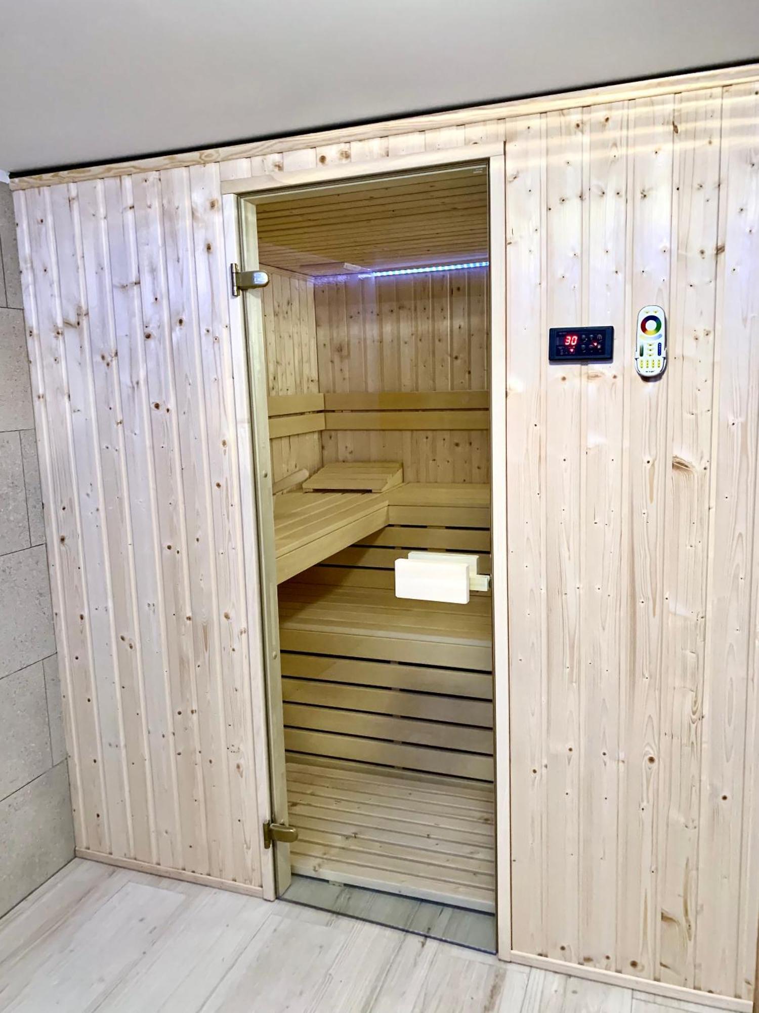 Stronie Śląskie Domek Monte Black Z Jacuzzi I Sauna Finska מראה חיצוני תמונה